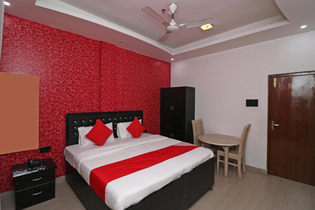 Oyo 62539 Hotel Shree Gopal Пури Екстериор снимка